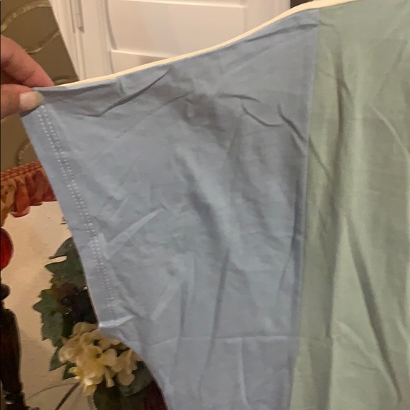 Beautiful floral BiBi top - Picture 3 of 5